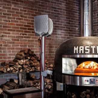 mastino wood fired pizza oven