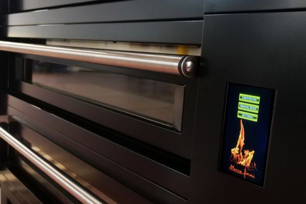 temperature control of electric oven image