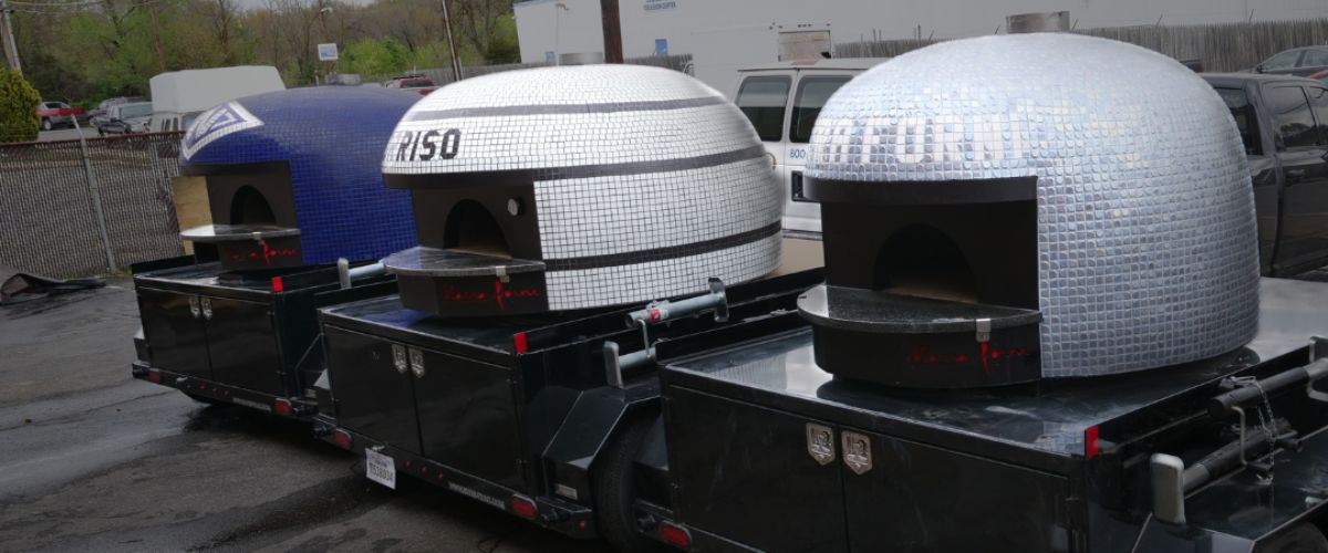image of 3 mobile pizza trailers